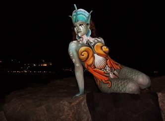 mermaid bodypainting