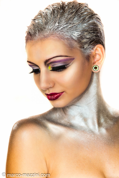 violet silver Makeup by Lynn Schockmel Luxembourg