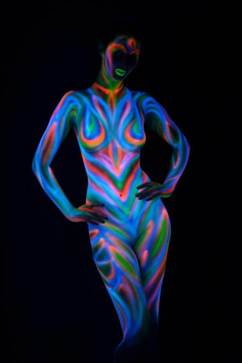 fluo fluorescent black light uv body paint